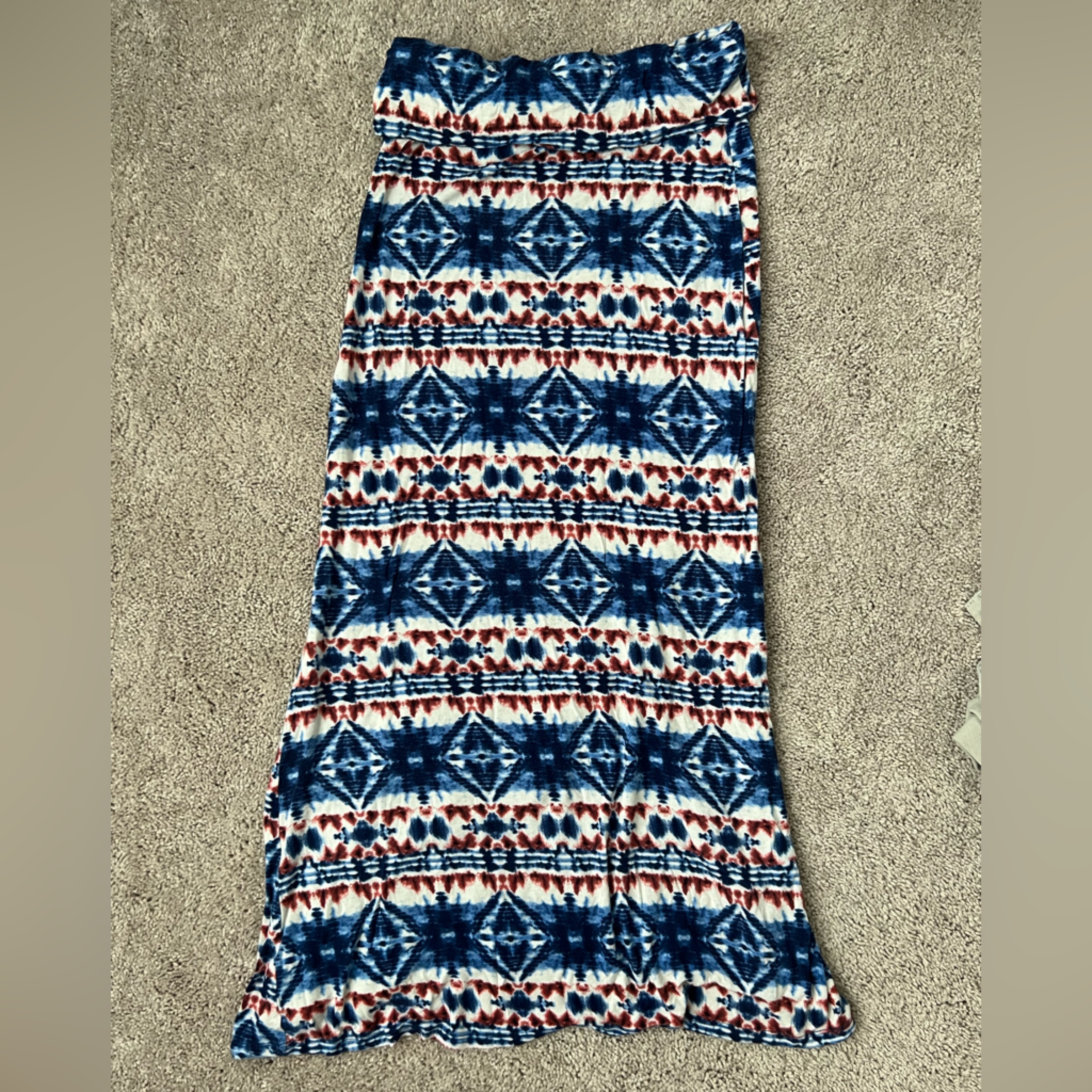 Low-Waist Maxi Skirt